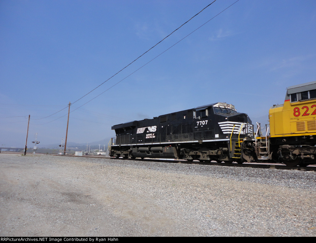 NS 7707 Southbound